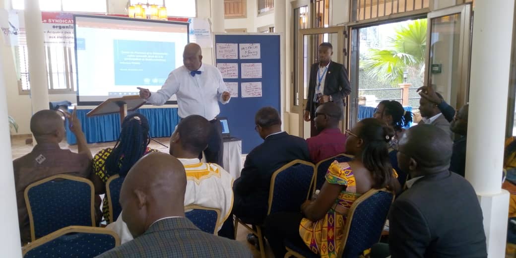 Démocratie au féminin : Le Syndicat National des Journalistes du Cameroun prépare les échéances électorales