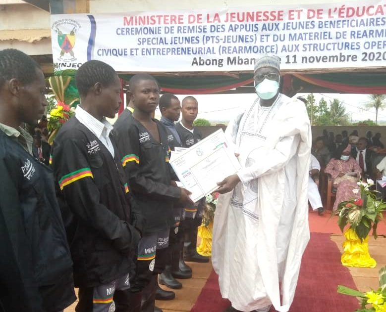 Cameroun : Soutiens aux bénéficiaires du PTS-Jeunes , le Minjec remet des appuis à l’Est