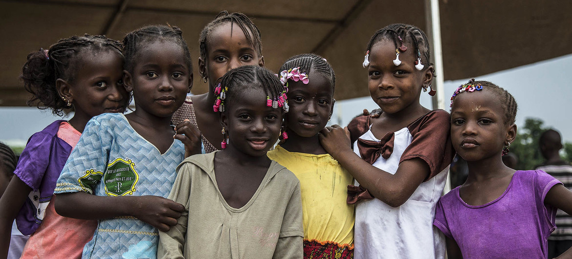 Journée des Casques bleus : le maintien de la paix est « une histoire faite de sacrifices » – Jean-Pierre Lacroix