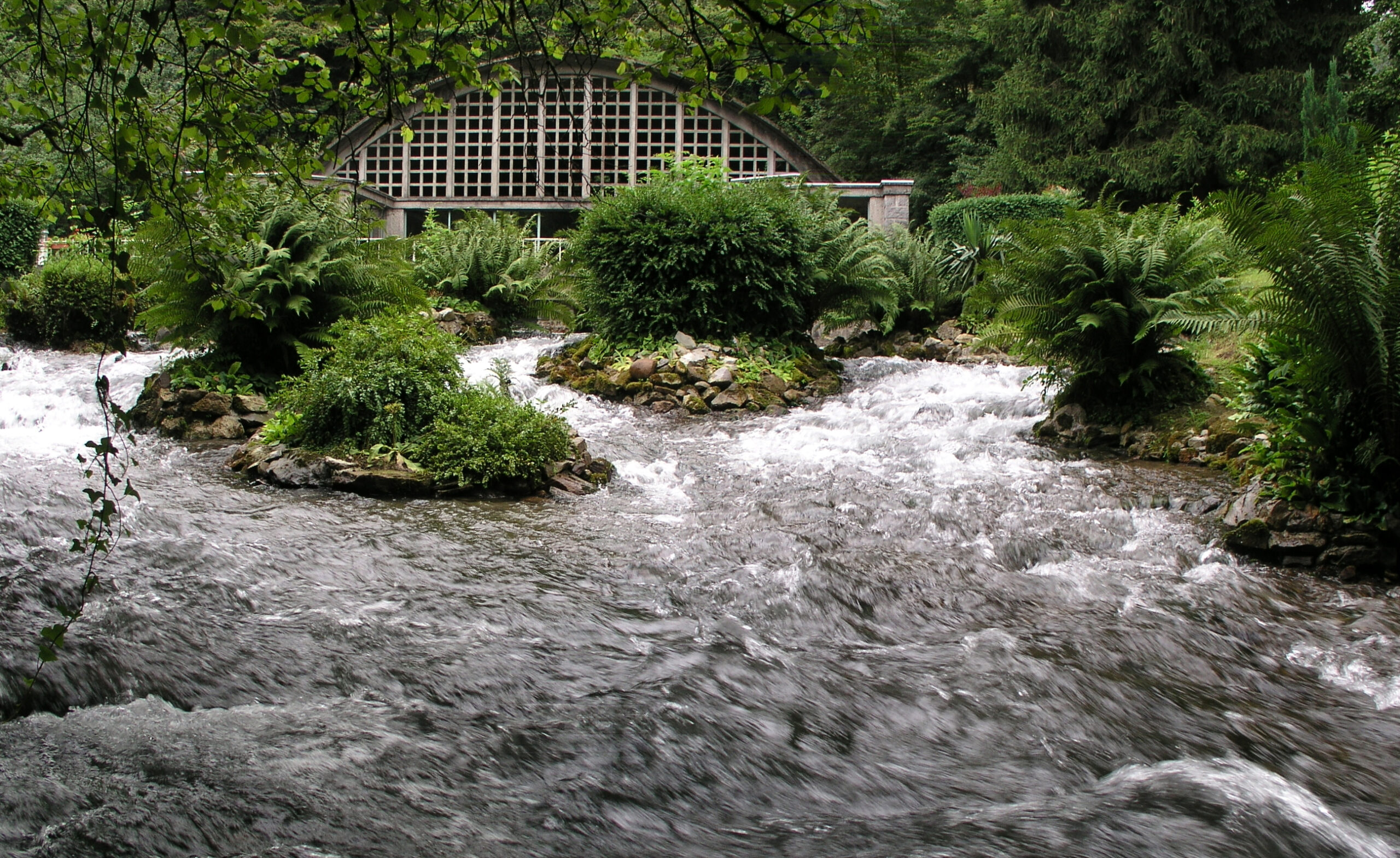 L’eau souterraine : une solution aux crises de l’eau dans le monde