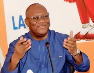 Le Ministe d'Etat Téné Birahima Ouattara, le Président du Conseil régional s'adressant à l'assistance / Afrique54.net