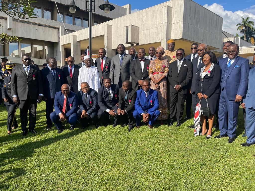 Au Cameroun, Remise de distinctions honorifiques aux membres des Task Force CAN et COVID-19