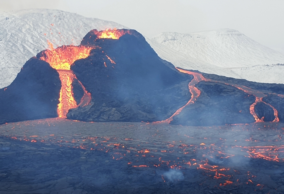 Islande : une éruption volcanique conduit à l’activation de mesures d’urgence