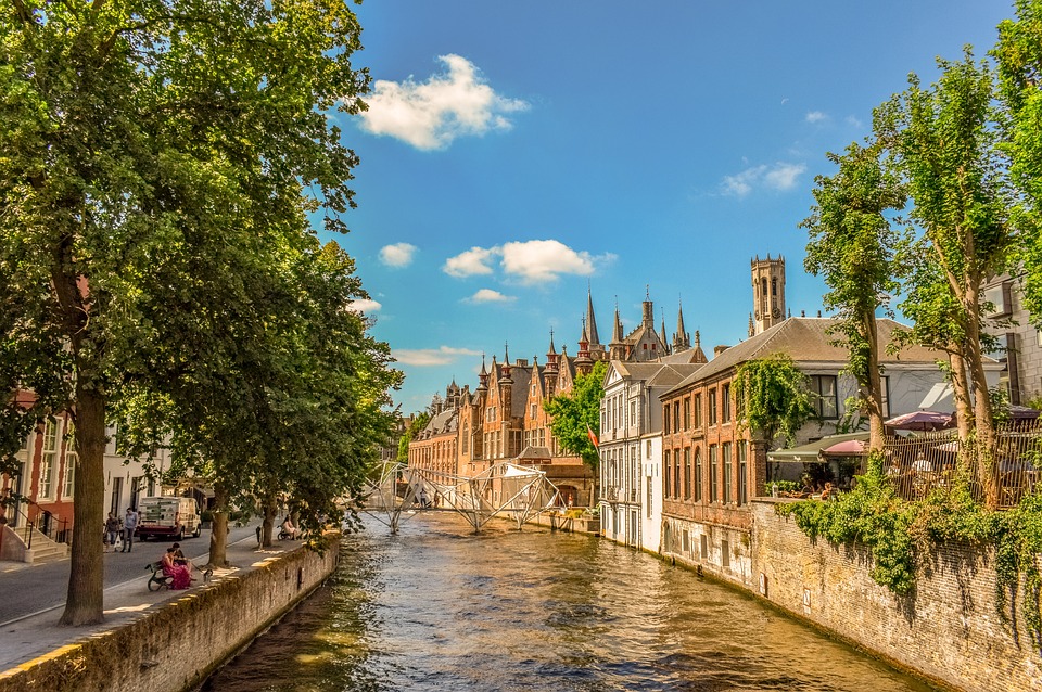 10 Must-Dos When In Bruges