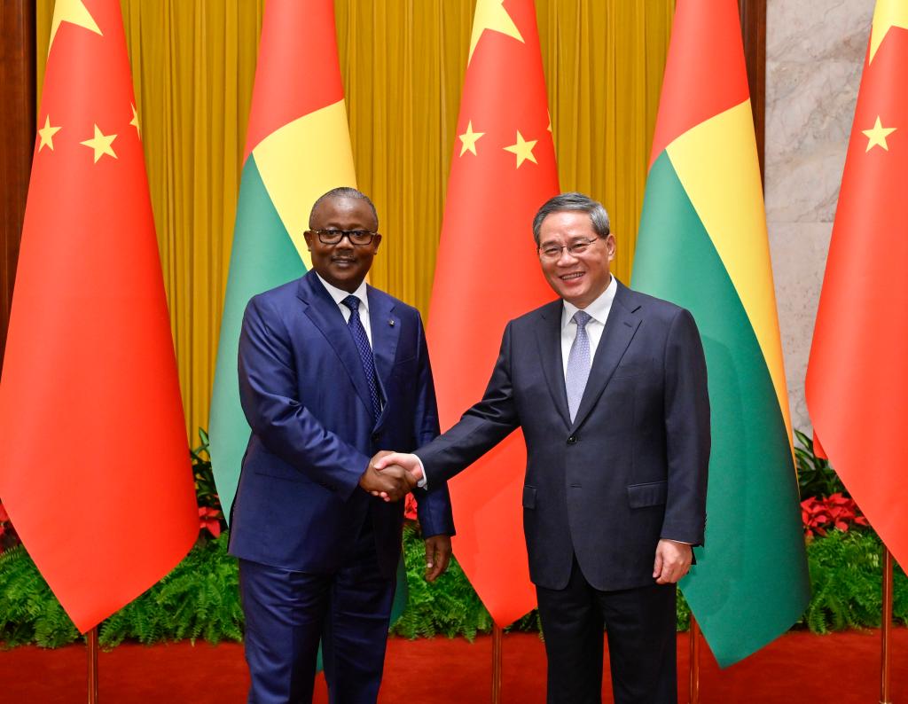 Rencontre à Beijing entre le PM chinois et le président bissau-guinéen