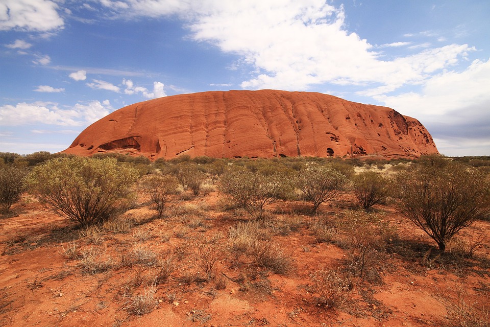 Ayers Rock: Mystery in the desert
