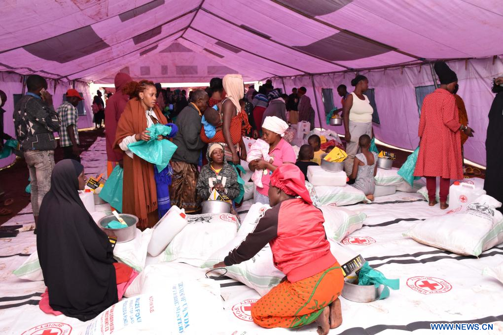 Ouganda : glissement de terrain dans une décharge