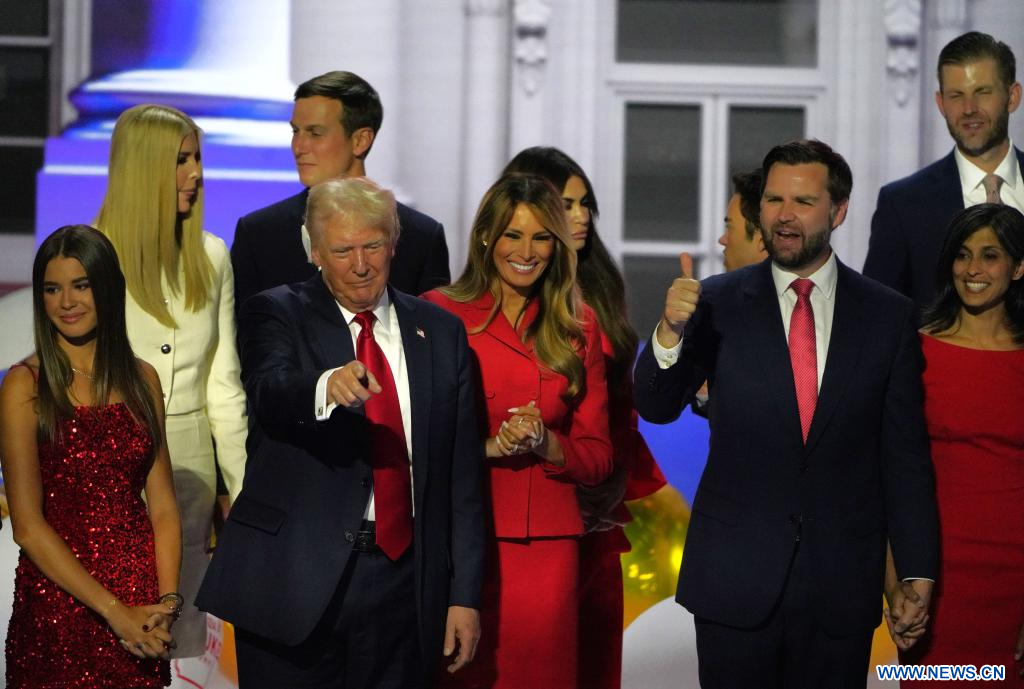 Trump accepte l’investiture républicaine pour la présidence et présente le programme pour son second mandat