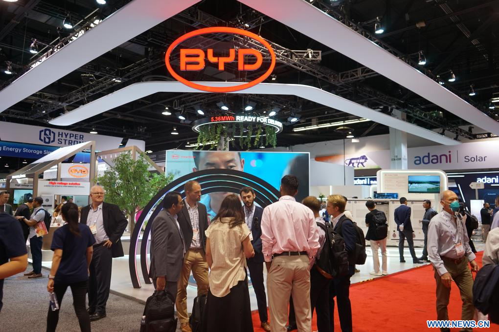 Etats-Unis : plus de 300 entreprises chinoises participent à l’exposition RE+ 2024 en Californie